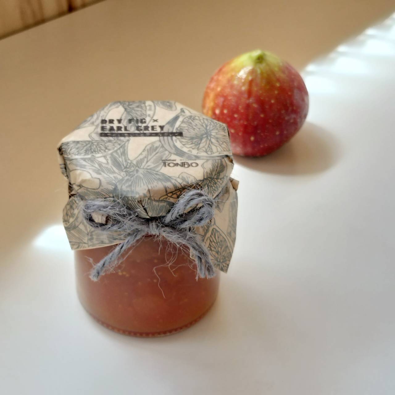 DD-004_行橋産蓬莱柿使用　濃厚ドライいちじくと香るアールグレイのジャム　120g×1本