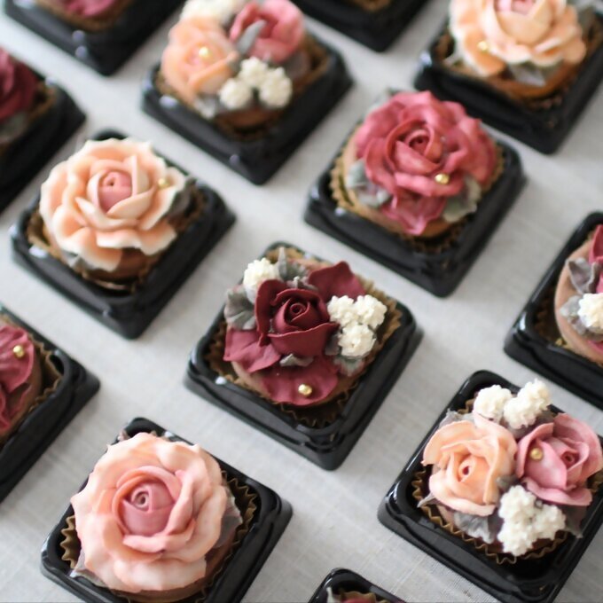 DC-009_ビンテージ風あんフラワークッキー9個入り　フラワータルト 食べられるお花！あんこのお花！【風呂敷ラッピング】和菓子