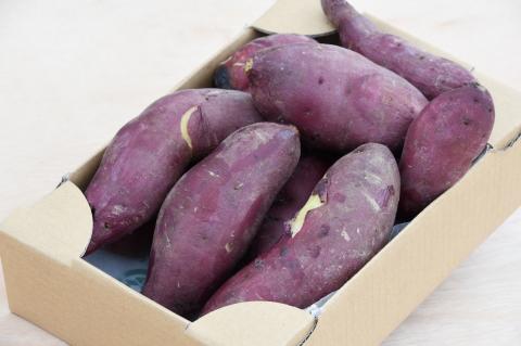 AO-004_【令和８年１月より順次発送】冷凍焼き芋「紅はるか」 2kg