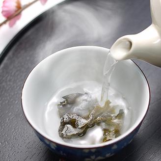 【6回定期便】乾燥めかぶセット(めかぶ茶3袋、めかぶフレーク3袋)【001-0376】