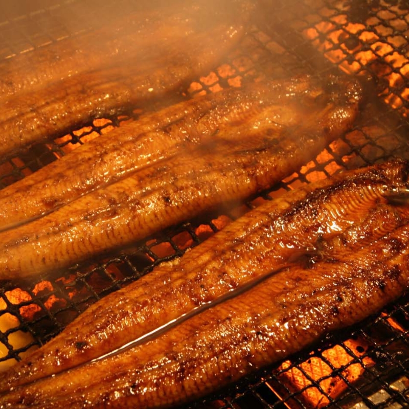 九州産うなぎ蒲焼1尾秘伝つゆだくタレ付【001-0308】