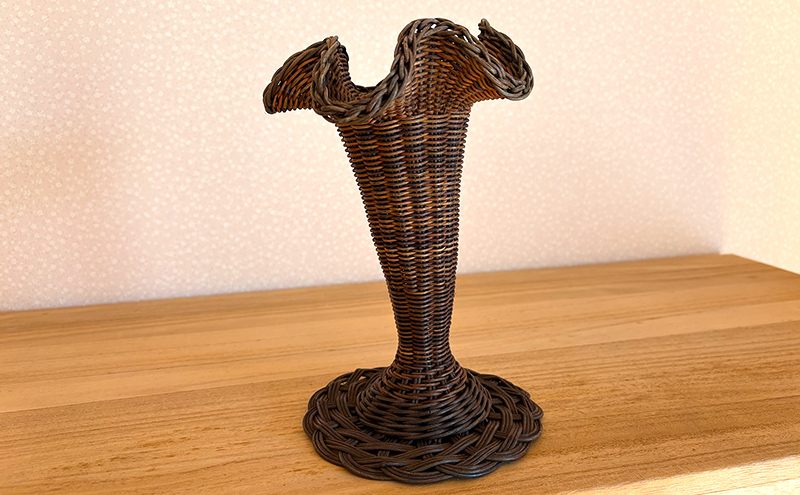 籐かご フレアーな花器＆チューリップ 3本＋穂 3本[カラーラタン彩都] インテリア 福祉用品