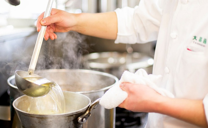もつ鍋 セット トリプルだし醤油 焼肉の大昌園 特選牛 牛肉 にく お肉 肉 牛もつ もつ 鍋 福岡 配送不可：沖縄、離島