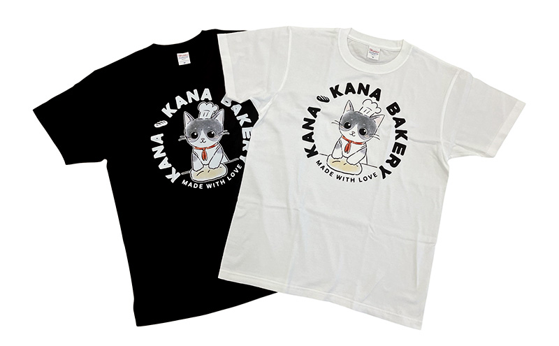 Tシャツ 猫の愛護活動を応援！白Tシャツ「パン捏ねデザイン」：Mサイズ