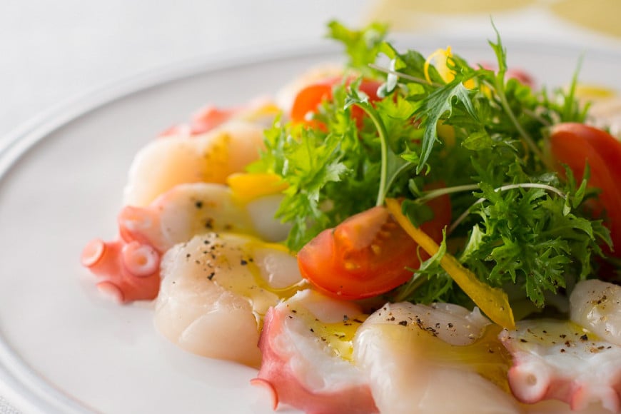 ちくし村 ドレッシング 2種 セット 各240ml×1 計2本 [筑前たなか油屋 福岡県 筑紫野市 21760829] 調味料 和風 ゆず 柚子 ユズ 詰め合わせ 食べ比べ 冷蔵 保存料 着色料 不使用