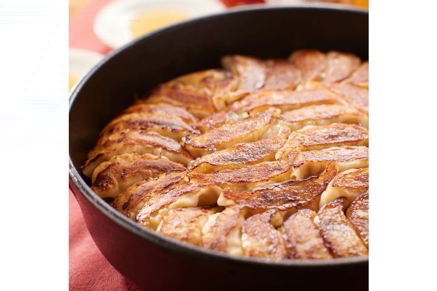 博多鉄なべ餃子 10個×8 計80個 / うまか堂本舗 / 福岡県 筑紫野市 [21760421] 餃子 ぎょうざ ギョウザ 博多 一口