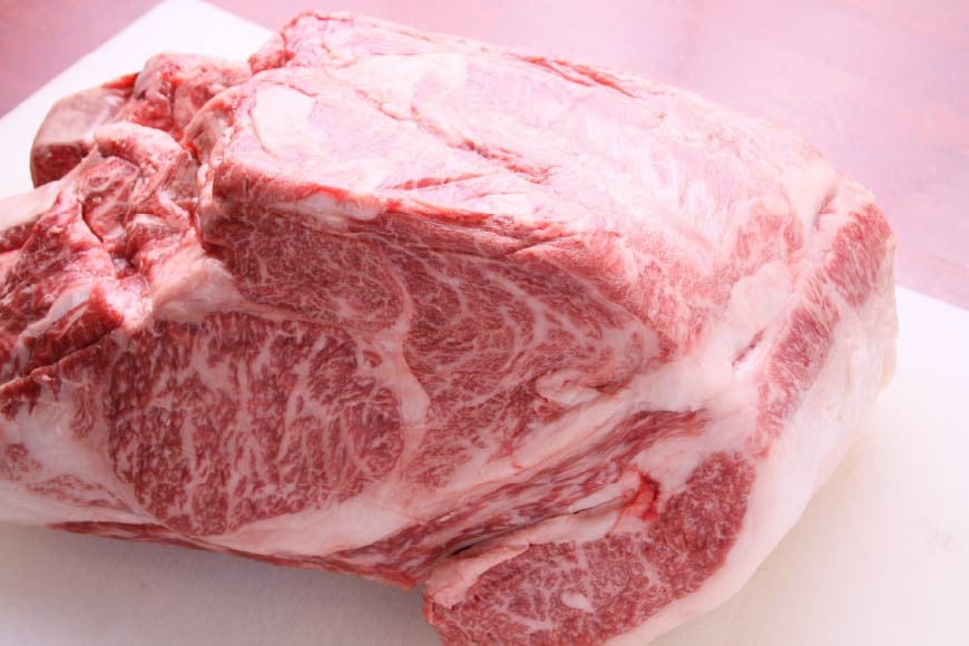 博多和牛 A4以上 しゃぶしゃぶ すき焼き用 厳選 肩ロース 肩バラ肉 モモ肉 400g【化粧箱】 [MEAT PLUS 福岡県 筑紫野市 21761015]