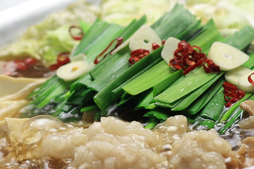 もつ鍋2種セット 九州醤油もつ鍋 2～3人前 ＆ 九州味噌もつ鍋 2〜3人前 計4～6人前 [ベネフィス 福岡県 筑紫野市 21761407] もつ鍋 モツ鍋 もつ モツ しょうゆ 醤油 味噌 みそ 博多 福岡 国産 冷凍 セット