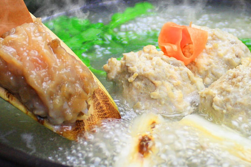 博多の人気鍋2種 セット 九州醤油もつ鍋 2〜3人前 & 博多水炊き(切り身) 2〜3人前 計4～6人前 [ベネフィス 福岡県 筑紫野市 21761414] もつ鍋 モツ鍋 水炊き もつ モツ 醤油 しょうゆ 鶏 鶏肉 とり肉 国産 冷凍