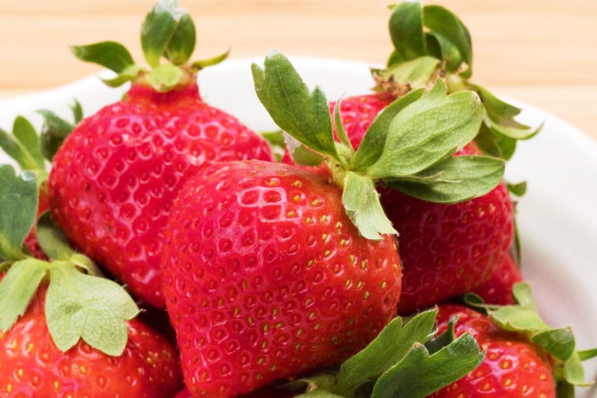 先行受付 博多あまおう 約270g×4 / エイチアンドフューチャーズ / 福岡県 筑紫野市 [21760414] 果物 フルーツ いちご イチゴ 苺 朝採り 新鮮