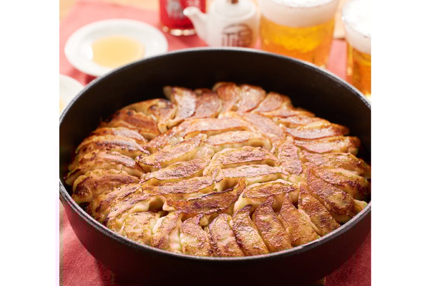 [博多鉄なべ餃子調味料セット] 餃子40個 & 博多うまポン300ml×1 & 博多うま柚子60g×1 / うまか堂本舗 / 福岡県 筑紫野市 [21760423] 餃子 ぎょうざ ポン酢 ぽん酢