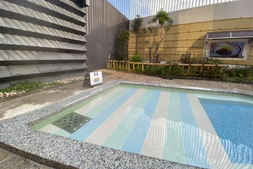 『筑紫の湯』大浴場1日ご入浴券 3枚 特製タオル付き / 筑紫の郷 / 福岡県 筑紫野市 [21760468]