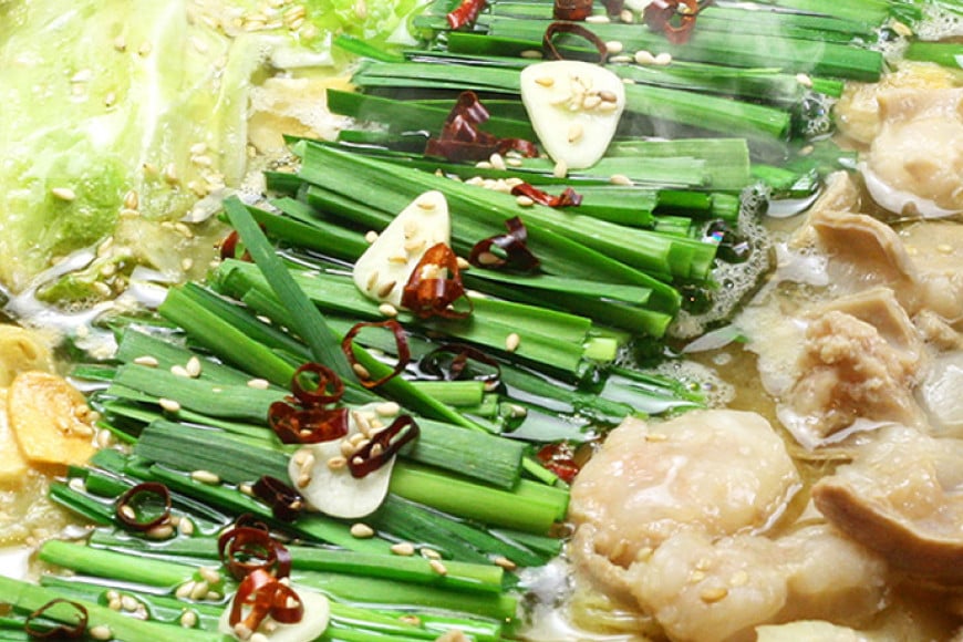 博多の人気鍋2種 セット 九州味噌もつ鍋 2〜3人前 & 博多水炊き(切り身) 2〜3人前 計4～6人前 [ベネフィス 福岡県 筑紫野市 21761413] もつ鍋 モツ鍋 水炊き もつ モツ 味噌 みそ 鶏 鶏肉 とり肉 国産 冷凍