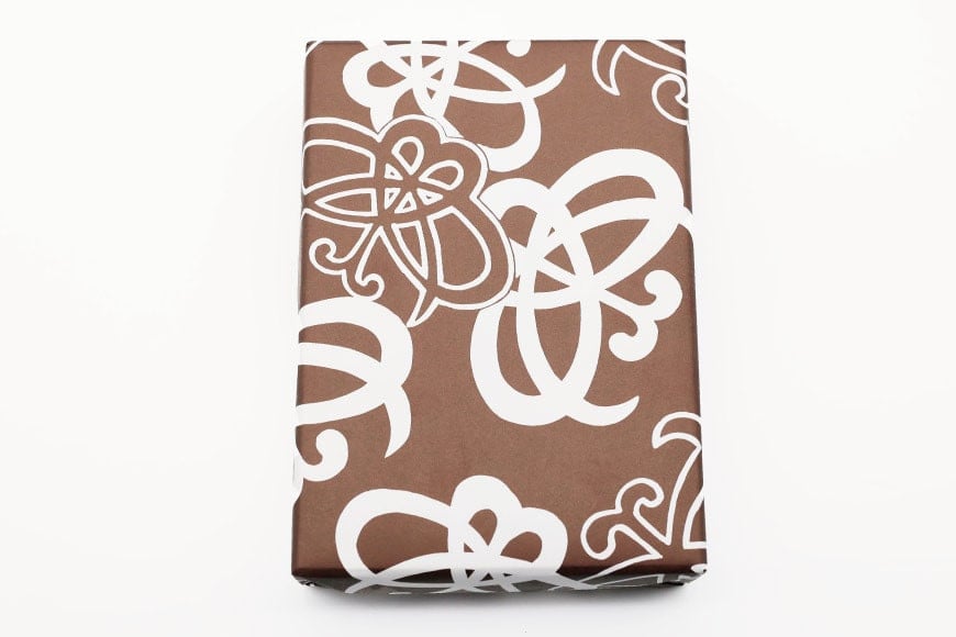 【贈答にも◎】辛子めんたい昆布漬 300g《木箱入り》＜博多料亭 満佐＞【福岡県筑紫野市】