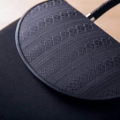 【博多織】和・洋に合う編み手の献上柄織フォーマルバッグ