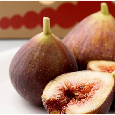 福岡限定!ブランドいちじく「とよみつひめ」約300g×4パック(大野城市)【配送不可地域：離島・北海道・沖縄県・東北】