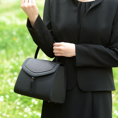 【博多織】タッセル付き・大き目サイズのフォーマルバッグ