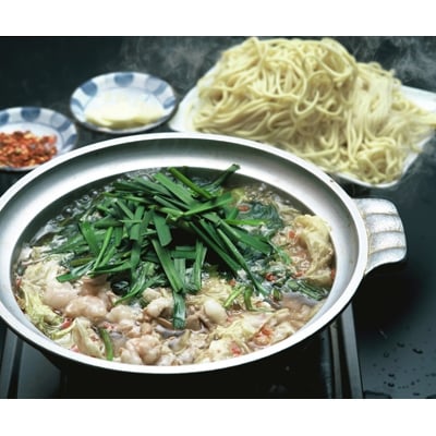 【創業50年】 ウエスタン特製博多もつ鍋鶏がらベースの自家製あっさりスープ(4～5人前)【配送不可地域：離島】