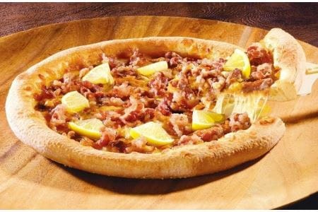 むなかた牛のピザ＆ハンバーグ【すすき牧場】_KA0626