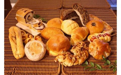 宗像産米粉使用！もちもち米粉パン15個【ＪＡむなかた　米粉パン工房「姫の穂」】_KA0642