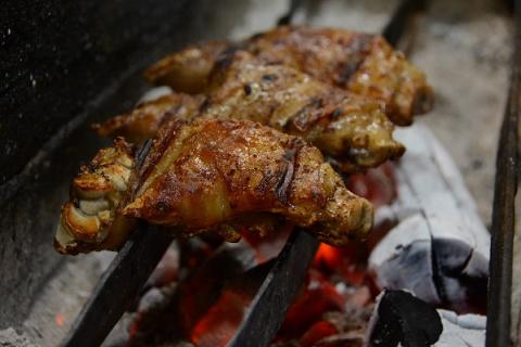 炭火焼き豚足【つぼいち】_KA0768