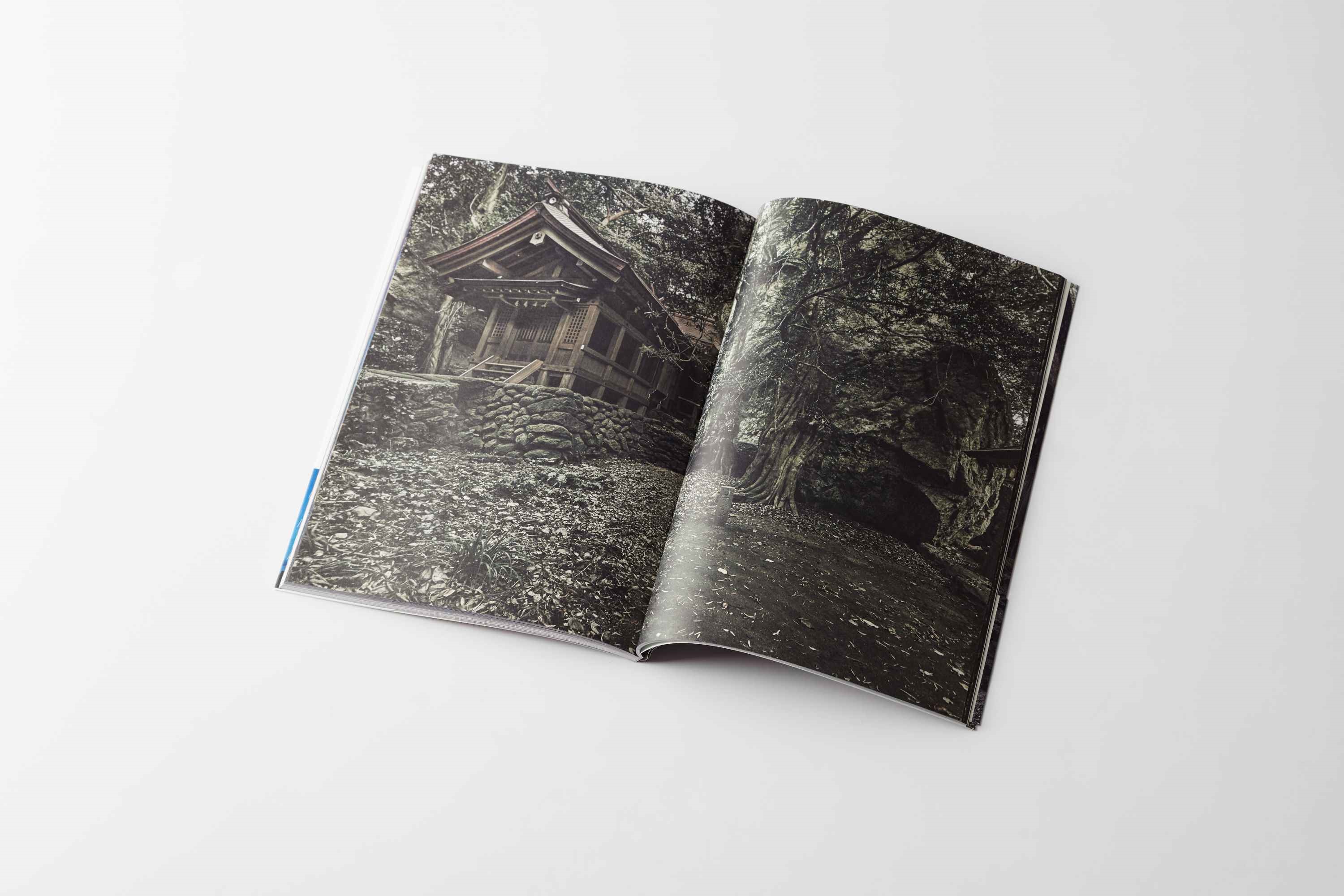 山村善太郎 写真集『神坐す 世界遺産宗像大社 沖ノ島自然と祭り』【宗像大社】_HA1679