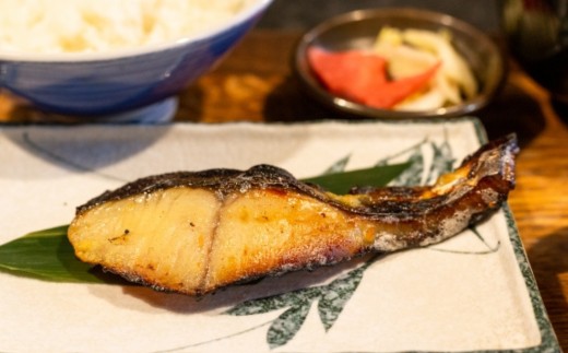 【道の駅むなかた】鯛将 西京味噌・塩こうじ漬けアソートセット（鮭・サバ・真鯛／各2種×2切入）_HA1507