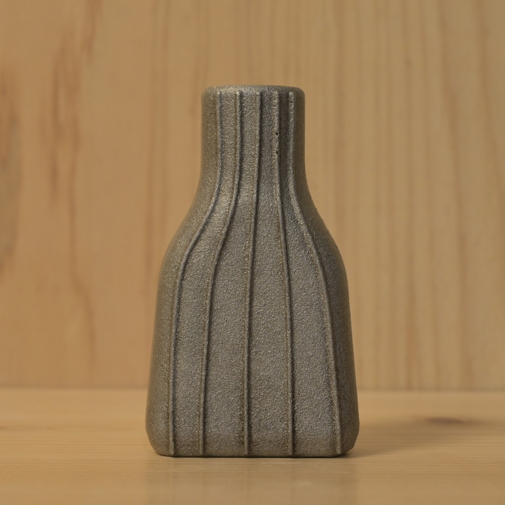 アルミ鋳物　花器　暮らしの中に鋳物を 【村田木型製作所(coohii)】_HA1516