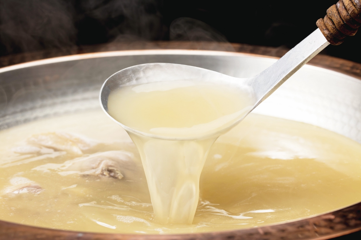 博多華味鳥 水たきセット(ちゃんぽん麵)【トリゼンフーズ】_HA1947