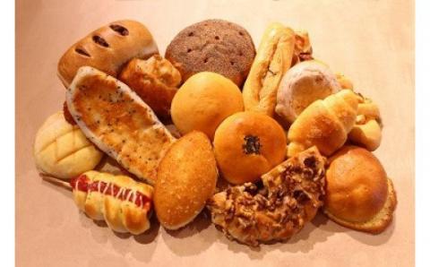 宗像産米粉使用！もちもち米粉パン15個【ＪＡむなかた　米粉パン工房「姫の穂」】_KA0642