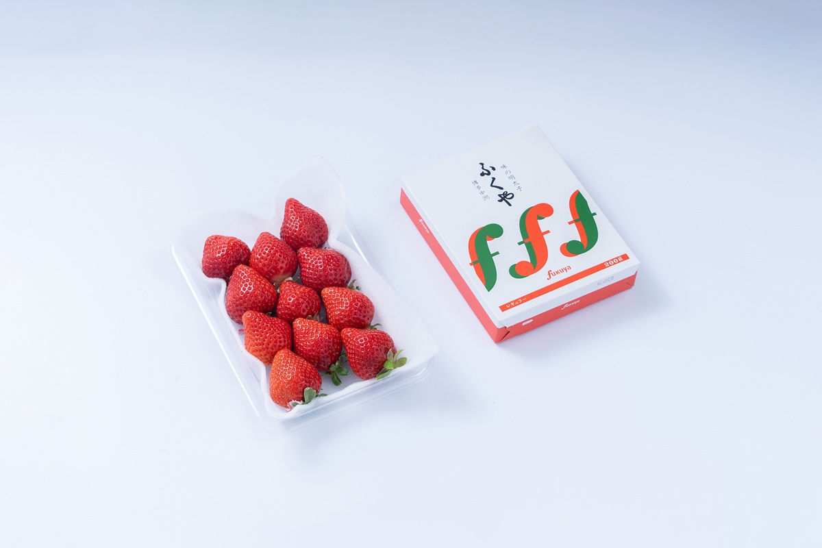 【2025年12月より順次発送】あまおう1パック(約250g～)＆ふくや味の明太子200g【南国フルーツ株式会社】_HA1901