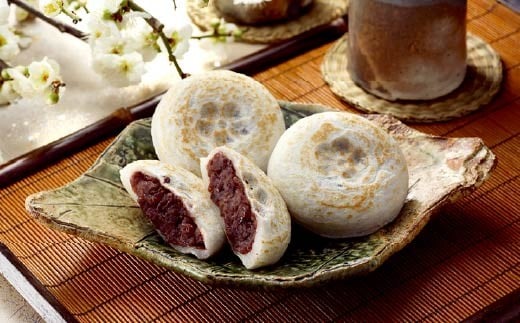 【太宰府名物】 梅ヶ枝餅 30個入り 餅 もち お餅 おもち 餡子 あんこ 焼餅 焼き餅 お菓子 おかし お土産 ギフト プレゼント おすすめ 冷凍