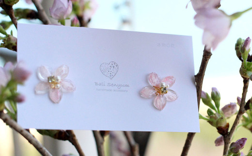 『ソメイヨシノ』桜のピアス(ピンク) アクセサリー