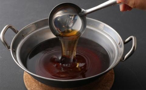 大宰府筑紫館 もつ鍋 九州だし醤油味 (２～３人前) なべ 牛肉 小腸