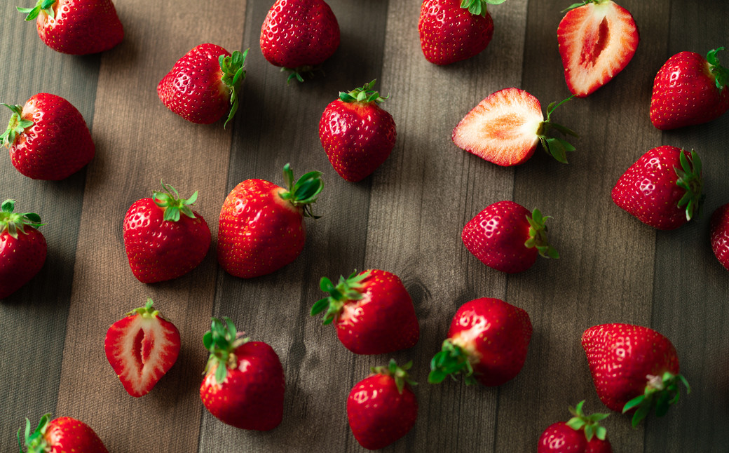 福岡産【冬】 あまおう 4パック いちご 苺 果物 フルーツ 福岡 太宰府