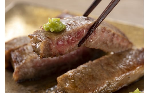 訳あり！ 博多和牛 サーロイン ステーキ ＆ 冷凍 あまおう セット 計1.3kg