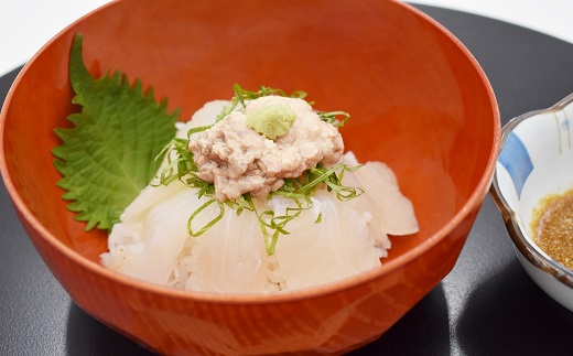 高鮮度だからウマい！！『肝付き』お刺身ウマヅラハギ600g（50g×12P）★魚屋店長自慢の特製たれ付き【2月より順次発送】[G0079]