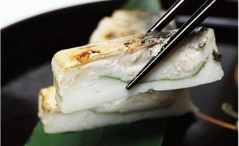 『押し蒲』特製セット　炙りさば3本＆天然真鯛2本入り　◆筑前蒲鉾本舗[F4291]