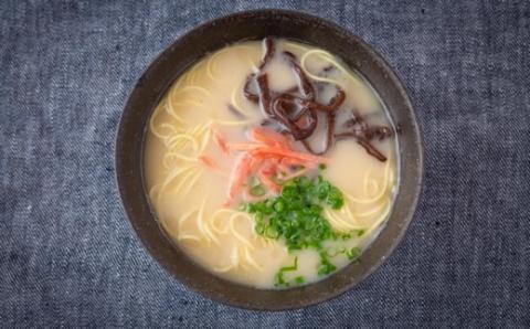 鳥志商店 博多ラーメン 12食　とんこつ味 豚骨ラーメン