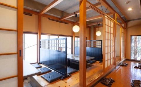 馬庵このみ ばり馬か燻製 （100g前後×3パック） 馬肉燻製 燻製 スモーク 馬肉 低カロリー 高タンパク おつまみ 加工食品 お取り寄せ 福岡県 うきは市