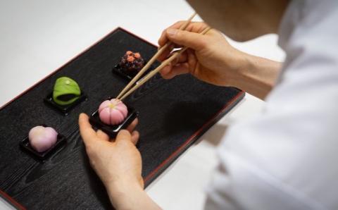 あけぼの河童菓庵 名物雷さんのへそ 15個 (小豆こし餡) 和菓子 お菓子 モナカ 最中 こし餡 常温 福岡県 うきは市