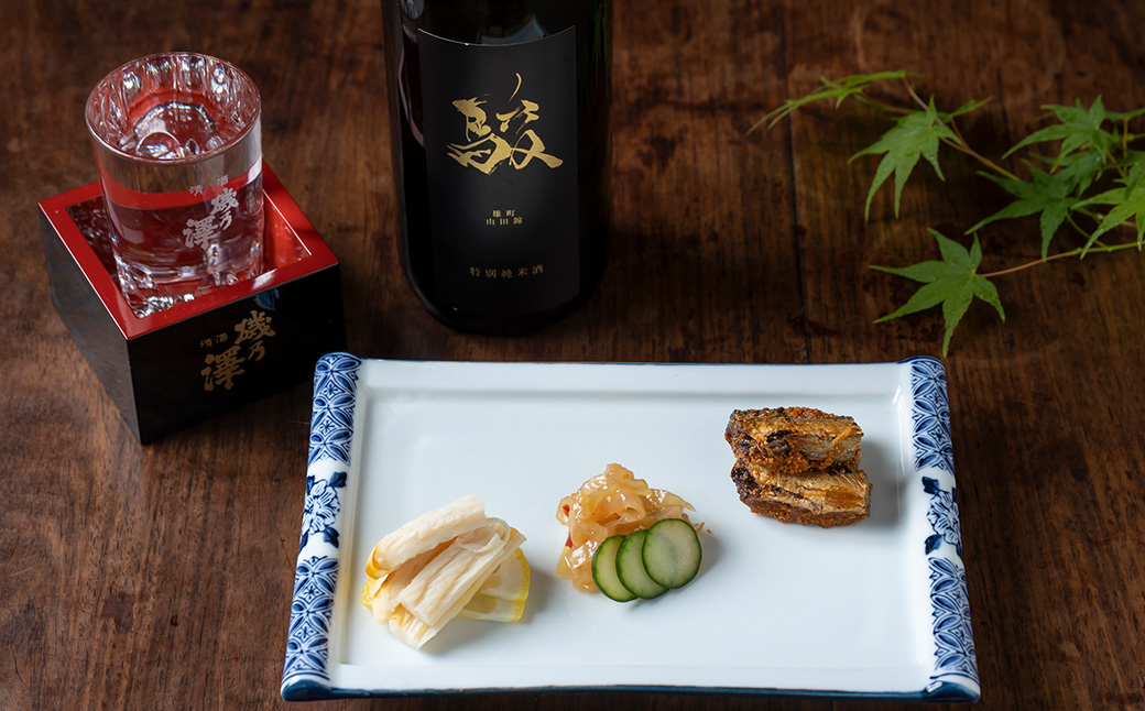 いそのさわ 駿 (特別純米酒 720ml) 日本酒 お酒 酒 アルコール 山田錦 雄町 贈答用 プレゼント 贈り物 福岡県 うきは市