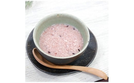 M173　純米吟醸酒「みやわか宮桜」と「黒米入り　宮若のあま酒」のセット