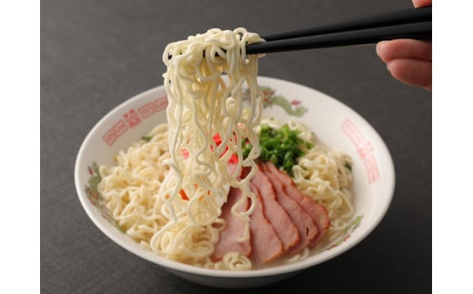 〈味のマルタイ〉 屋台ラーメン 15袋 (5食×3袋) [M945-1]