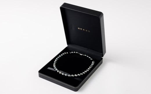 タヒチ黒蝶真珠ネックレス 9.0mm前後～12.0mm前後