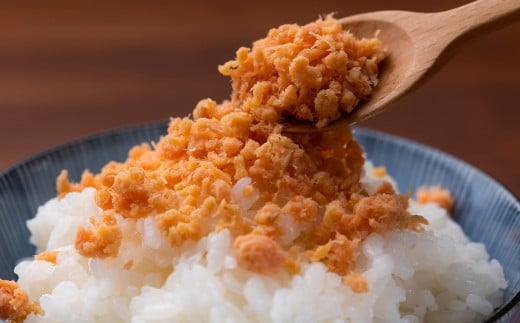 博多名産品 【 辛子明太子 と 冷凍あまおう （各 500g × 1個 ）】と博多新名物【 たいめんたい と さばめんたい （各 150g ）】のセット A 明太子 いちご 苺 あまおう