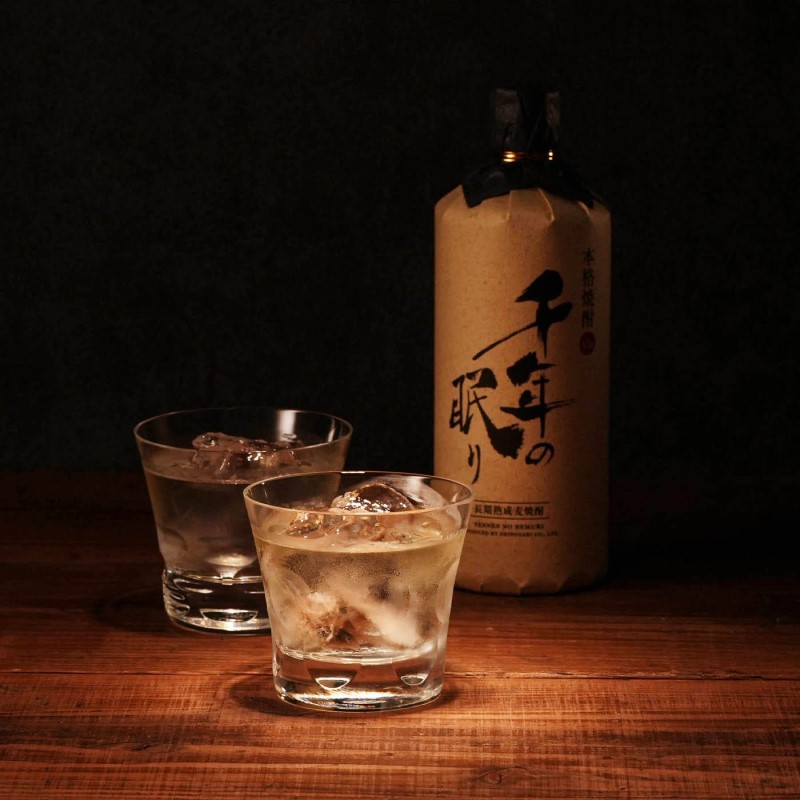 【朝倉市制施行20周年記念企画】篠崎酒造 シングルモルト・ジャパニーズウイスキー 「Shindo Experimental 01」700ml×麦焼酎 千年の眠り 720ml 飲み比べ 2本セット