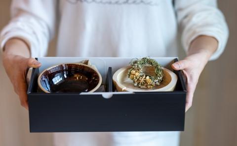 ペットフード ボウル：あめ色