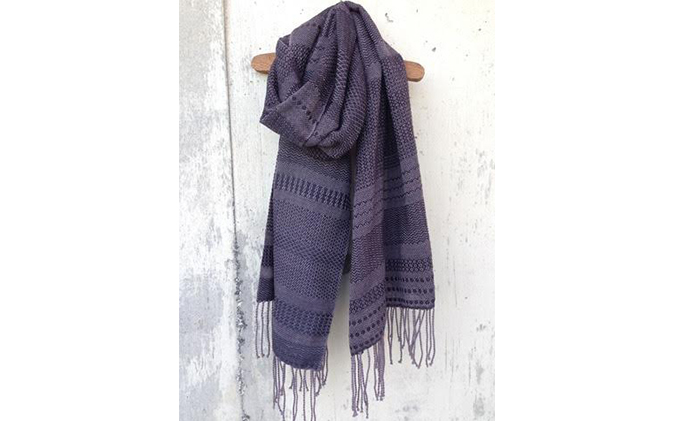 ito to iro 手染め・手織り仕上「ストール」 ゴバイシグレー×ブラック・変化織り（大判）B 冬物