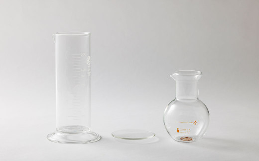 A113 サイエンス 宅飲み セット どっしりンダー 時計皿 徳利 耐熱